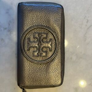 Tory Burch metallic silver wallet